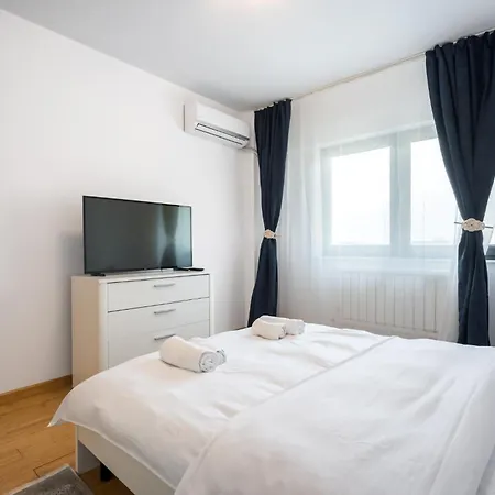 Apartment Skyline - Premium 1br In Timpuri Noi
