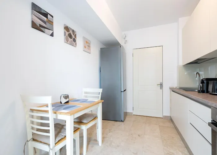 T83 Old Appartement